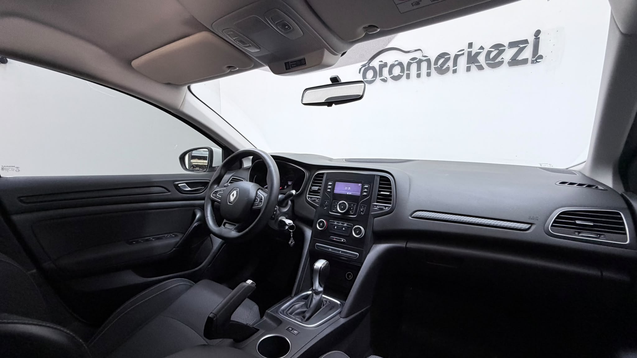 RENAULT MEGANE 15